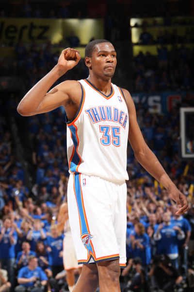 东契奇第五代签名鞋Luka 5发布！至今五代签名鞋你会选哪双？（东契奇Luka 5正式发布，五代签名鞋你会选哪一款？）