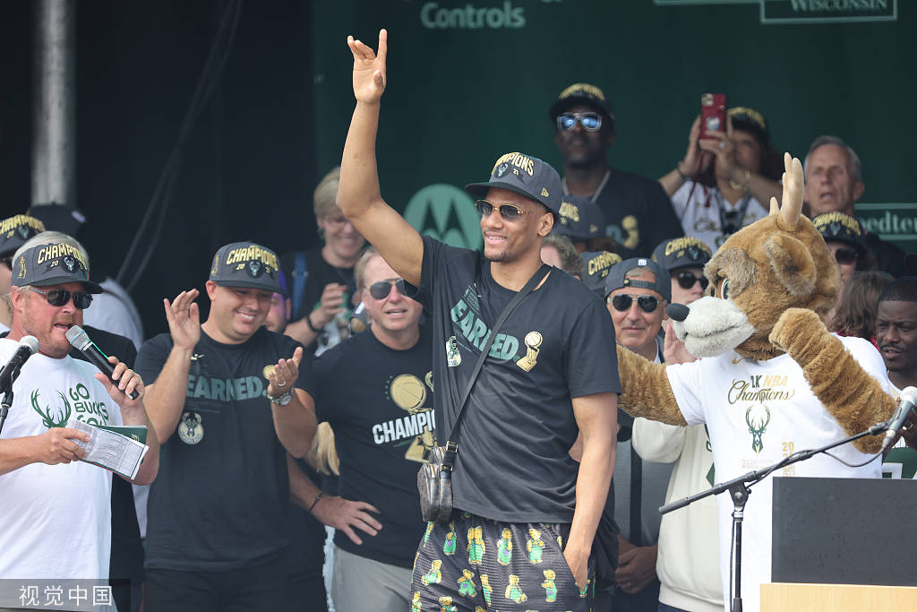 亚泰收官战0-1西海岸遭降级，陈柏良助攻里切利头球制胜（收官战亚泰0-1不敌西海岸遭降级，陈柏良助攻里切利头球定胜）