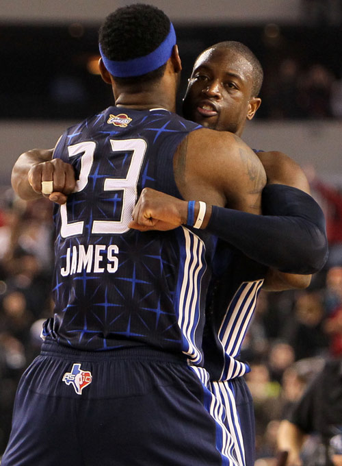 罗伊斯：我会建议布兰特留在多特；可以看出他正在找回状态（罗伊斯建议布兰特继续留在多特：他的状态正在回升）