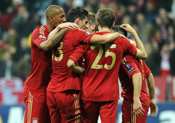 懂球帝2025年10月MVP候选出炉：凯哈姆入围，加布、门德斯在列（懂球帝揭晓2025年10月MVP候选名单：凯哈姆入选，加布、门德斯上榜）