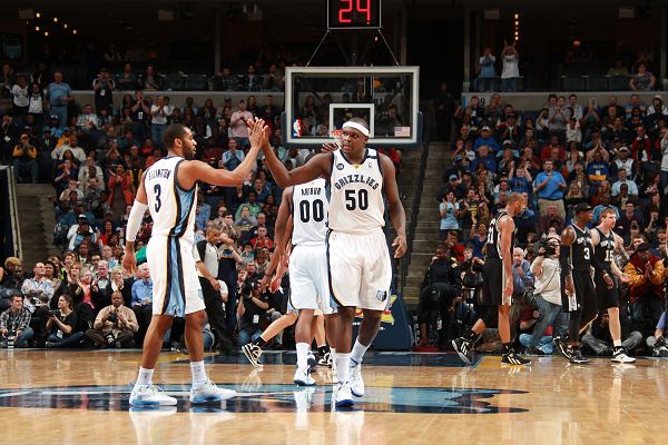 马特乌斯：我坚信除非遇到伤病，否则诺伊尔会在拜仁再踢一年（马特乌斯：若不遭伤病，诺伊尔将在拜仁再效力一年）